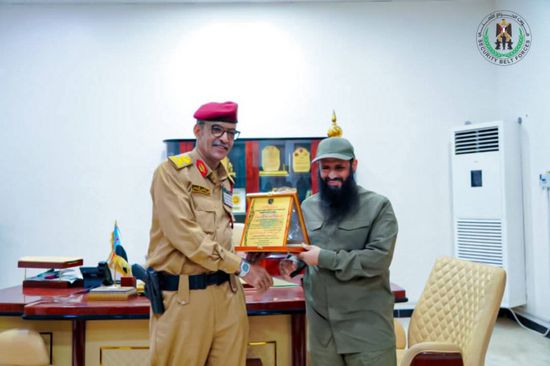 تكريم قيادة الحزام الأمني لدورها بإغاثة ضحايا السيول