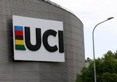 الاتحاد الدولي للدراجات: تزويد المتسابقين بأجهزة تتبع في بطولة العالم