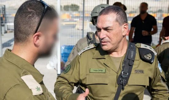 رئيس الأركان الإسرائيلي يأمر بوقف مرور القوافل من الأردن إلى غزة