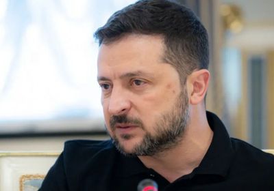 الرئيس الأوكراني: أتوقع فرض عقوبات أمريكية قوية على روسيا