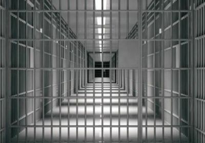 أمريكا: السجن 60 عاماً لوالدين تسببا بموت رضيع جوعاً وإهمالاً