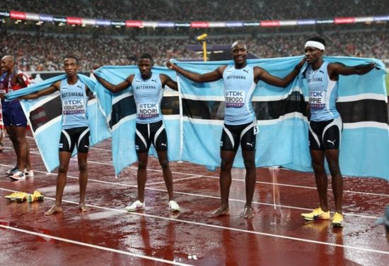 بوتسوانا تصنع التاريخ بذهبية أربعة في 400 متر تتابع بطوكيو