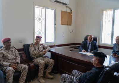 تدشين المحكمة العسكرية في شبوة لإنجاز القضايا العالقة