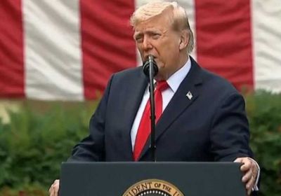 عملاق جيله.. ترامب ينعي "كيرك"