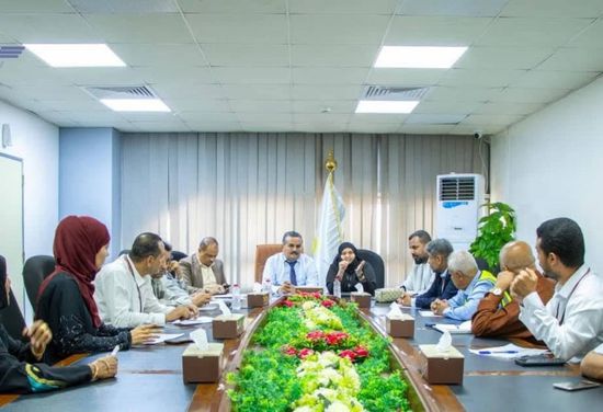 مباحثات للارتقاء بمستوى الخدمات الأرضية في مطار عدن