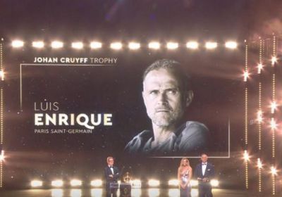 عاجل.. لويس إنريكي يفوز بجائزة أفضل مدرب في العالم 2025