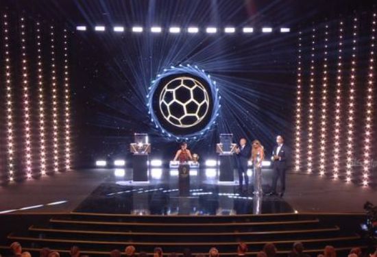 حفل الكرة الذهبية 2025.. أيتانا بونماتي لاعبة برشلونة أفضل لاعبة في العالم