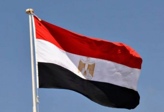 مصر تدعو جميع الفصائل الفلسطينية المسلحة لتسليم سلاحها