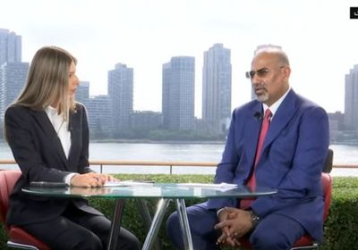 الرئيس الزُبيدي: قراراتي بـ"الرئاسي" استحقاق لشعب الجنوب