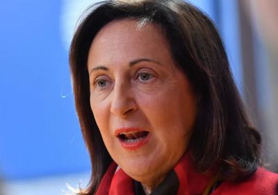 طائرة وزيرة الدفاع الإسبانية تتعرض للتشويش قرب روسيا