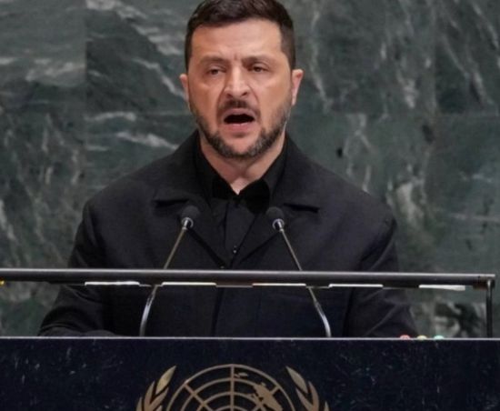الرئيس الأوكراني: العالم يعيش سباق التسليح