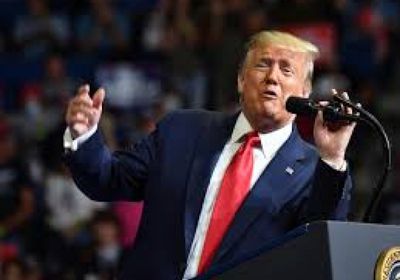 ترامب يتهم ديمقراطيي اليسار الراديكالي بواشنطن بالتحريض على العنف