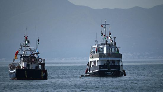 إيطاليا ترسل سفينة ثانية تابعة للبحرية لمرافقة أسطول مساعدات غزة