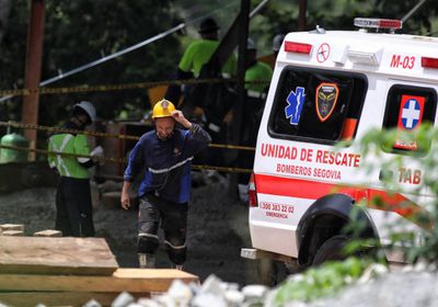 إنقاذ 23 عاملًا حوصروا ليومين داخل منجم للذهب في كولومبيا