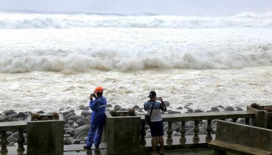 تايوان تخفض عدد قتلى إعصار راجاسا