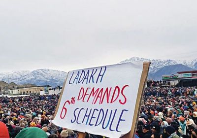 تسيير دوريات أمنية في لاداخ الهندية بعد احتجاجات شهدت سقوط قتلى