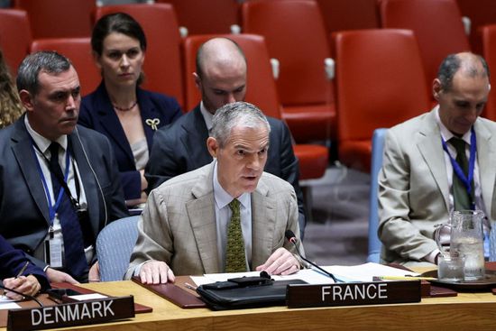 فرنسا: إيران لا تحترم المعاهدات