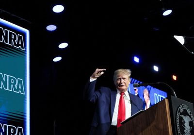 ترامب يوافق على استخدام أسلحة أمريكية لضرب العمق الروسي