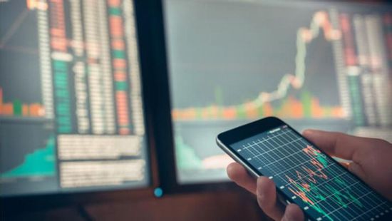 المغرب يمنح تراخيص لشركات للتداول في سوق المشتقات المالية