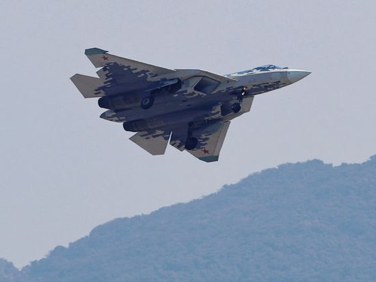 لاتفيا تحث الناتو بتعزيز الدفاعات الجوية لدول البلطيق