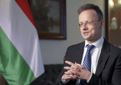 "فبركة وزيلينسكي يهذي".. هنغاريا تعلق على اتهامات أوكرانيا بشأن الطائرات المسيرة