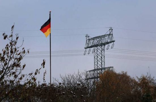 ألمانيا تخطط لدعم الصناعة بمليارات اليورو لمواجهة تكاليف الكهرباء