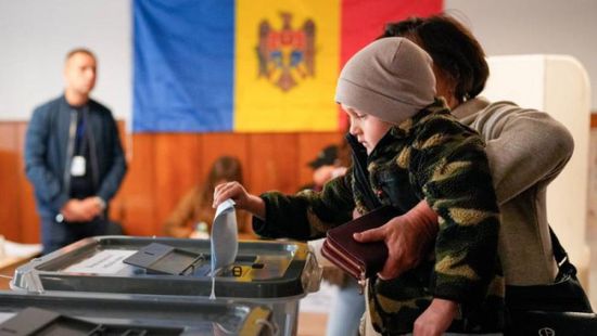انتخابات تشريعية في مولدافيا يطغى عليها التوتر