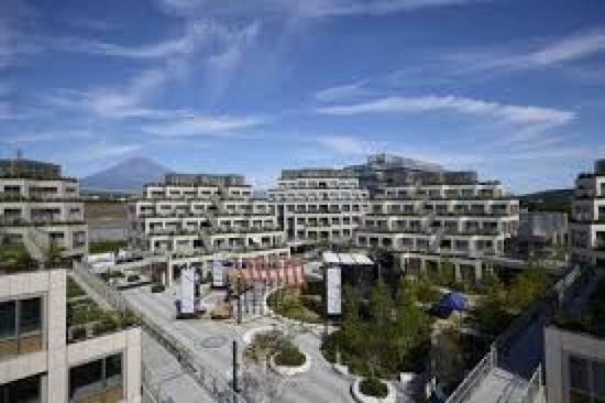 "تويوتا" تفتتح "المدينة المنسوجة" في اليابان كـ "مضمار اختبار للمستقبل"