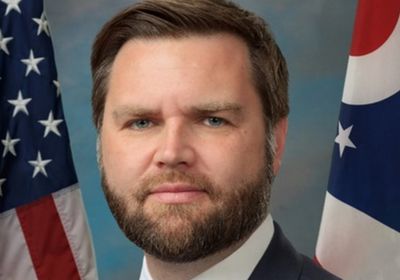 نائب الرئيس الأمريكي يستبعد استمرار الإغلاق الحكومي لفترة طويلة