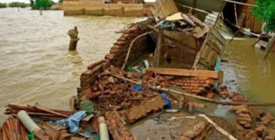 بسبب الفيضانات.. إجلاء 500 أسرة شمال الخرطوم