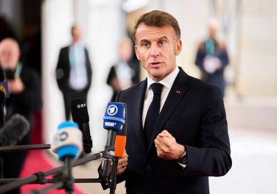 ماكرون: لا استبعد إسقاط طائرات روسية حال دخولها لأجواء أوروبا