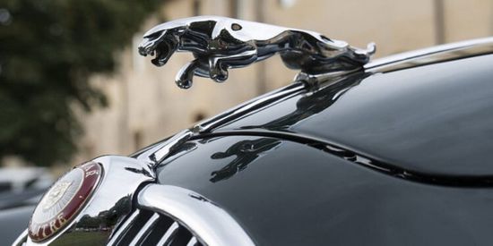 بريطانيا تُقدّم قرضا بـ 1.5 مليار إسترليني لدعم "جاكوار لاند روفر"