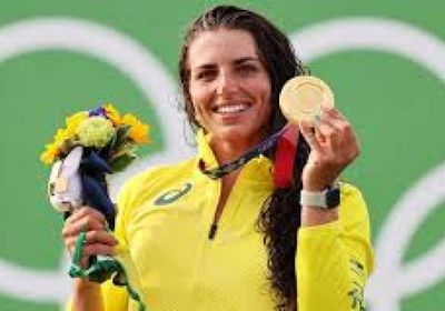 فوكس ملكة سباق الكانوي تواصل استعدادها للدفاع عن لقبها