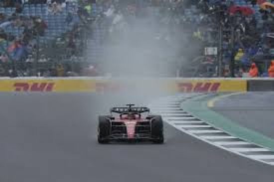 ألونسو الأسرع في التجارب الحرة الأولى في سنغافورة وفرستابن الثالث