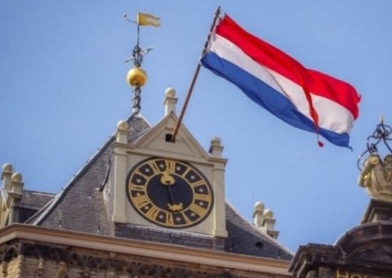 محكمة هولندية تأمر الحكومة بمراجعة سياسة تصدير الأسلحة لإسرائيل