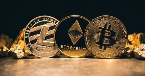 العملات المشفرة ترتفع والبيتكوين تتجاوز 120 ألف دولار