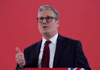 ستارمر يعتبر قبول حماس لمقترح ترامب خطوة مهمة للأمام