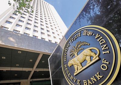 البنك المركزي الهندي يُبقي سعر الفائدة ثابتًا