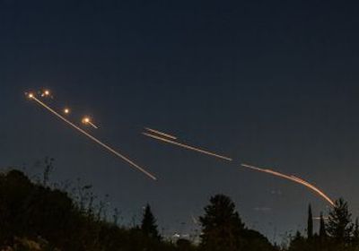 سلاح الجو الإسرائيلي يدمر صاروخًا حوثيًا