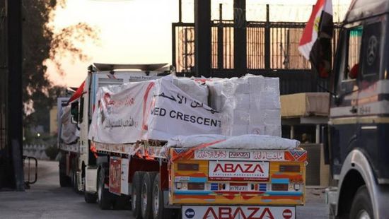    قافلة مساعدات "زاد العزة" تتجه من مصر إلى قطاع غزة