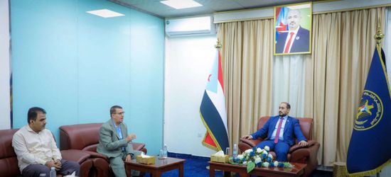 أمين الانتقالي يبحث التحديات الراهنة بالقطاع الصناعي