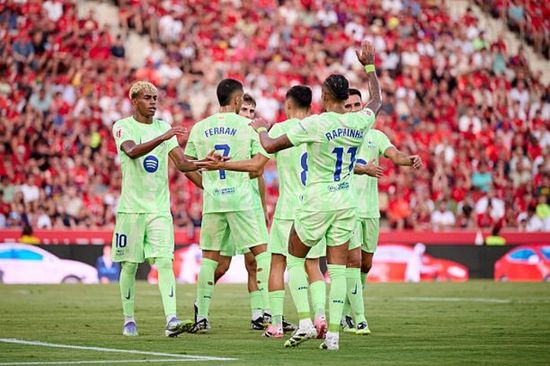 برشلونة يتعرض لهزيمة ثقيلة أمام إشبيلية