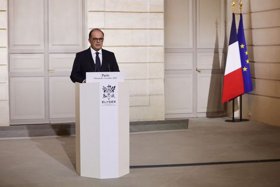 برئاسة لوكورنو.. الإليزيه يعلن عن تشكيل حكومة فرنسية جديدة