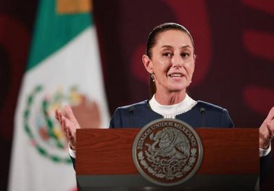 رئيس المكسيك تؤكد ثقتها في إبرام اتفاق تجاري مع واشنطن