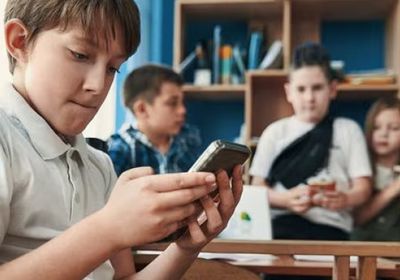    ألمانيا تدعم حظر الهواتف المحمولة في المدارس الابتدائية