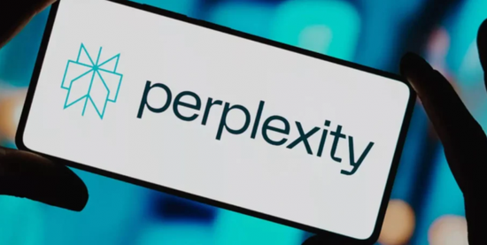 "بريبلكستي" تُطلق متصفح "كوميت" المدعوم بالذكاء الاصطناعي مجانًا