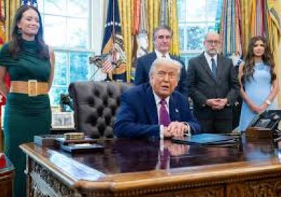 ترامب: سنخفض البرامج الحكومية والوظائف في ظل الإغلاق الحكومي