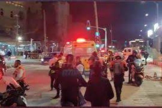 إصابة فلسطيني حاول الفرار من شرطة الاحتلال بالقدس