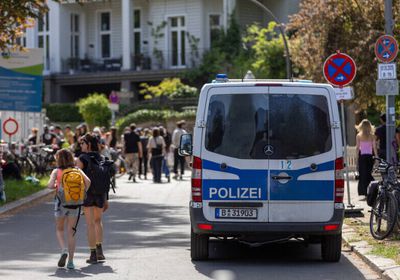 ألمانيا.. إصابة شخص بجروح خطيرة جراء هجوم بمدرسة في شمال الراين وستفاليا