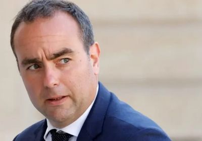 رئيس وزراء فرنسا المستقيل: تعيين رئيس حكومة جديد خلال 48 ساعة